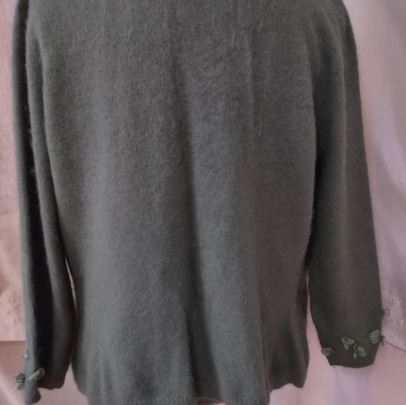 Angora/Rabbit Hair Nicole Miller Green sweater Twinset. Size L (fits like M) - Picture 2 of 7